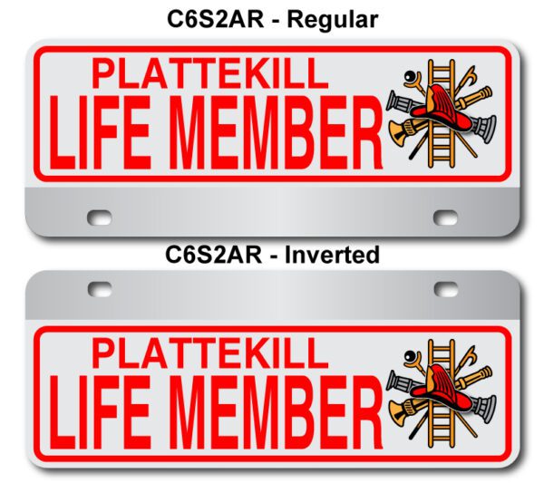 A pair of plates with the words " plattekill life member ".